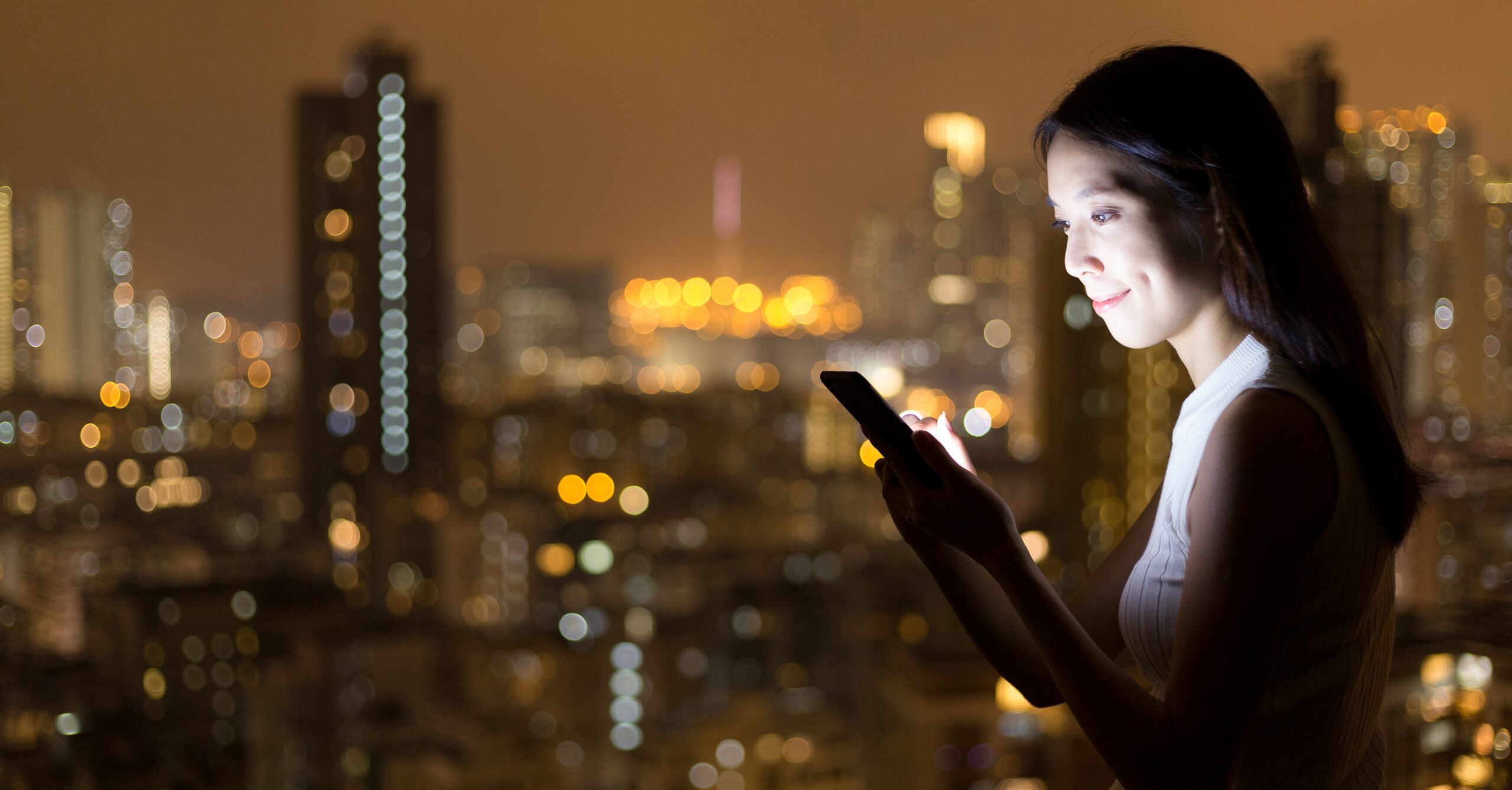 I Choose To Spend New Year’s Eve Alone Every Year, Despite Getting