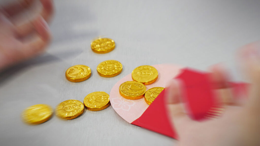 chinese new year red packet money